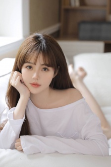车子一晃一晃正好掩盖我们什么